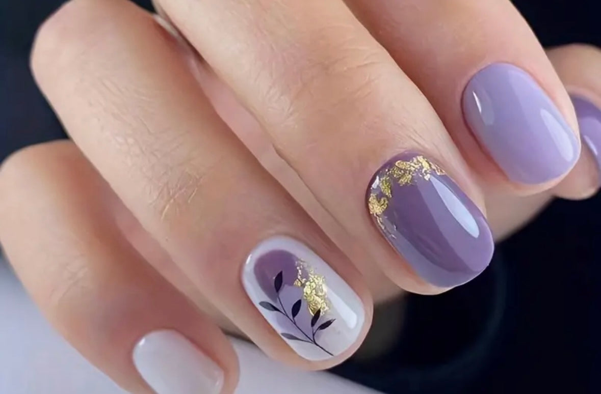 Shades of purple with gold and floral accents press on nails 8003