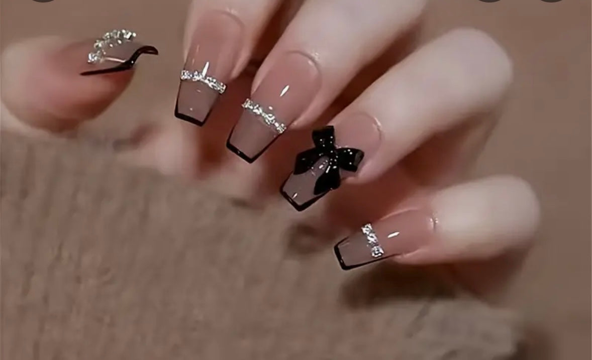 Black bow rhinestoned black French press on nails 10001